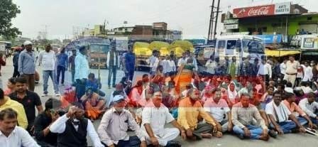 एनएच-20 पर जीतराम की सरेआम हत्या से आक्रोशित भाजपाईयों ने किया शास्त्री चौक जाम