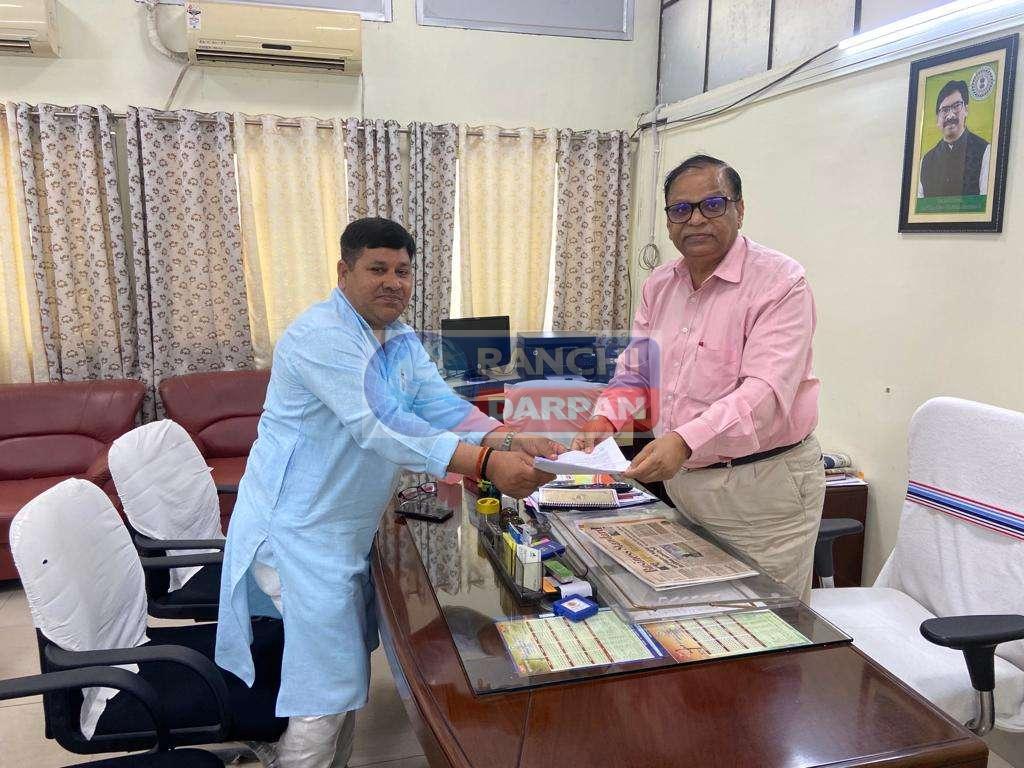 झारखंड ऊर्जा विकास श्रमिक संघ का प्रतिनिधिमंडल प्रबंध निदेशक से मिला