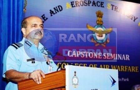 भारतीय वायु सैनिकों को रुस-यूक्रेन युद्ध से सीख लेने की जरुरत : एयर चीफ मार्शल वीआर चौधरी