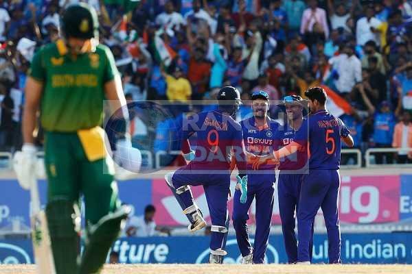 साउथ अफ्रीका ने 7 विकेट खोकर भारतीय टीम को दिया 279 रनों का लक्ष्य