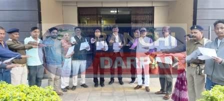 Reading of the Preamble of the Constitution in the office of the Chief Electoral Officer