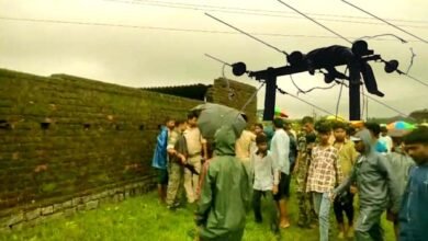 An electrician was reduced to ashes by 11000 volt current in Anandi of Ormanjhi