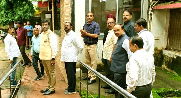 रांची रेड क्रॉस सोसायटी की बैठक में पारदर्शिता पर जोर, नए प्रस्ताव पारित 1 Emphasis on transparency in the meeting of Ranchi Red Cross Society, new proposals passed