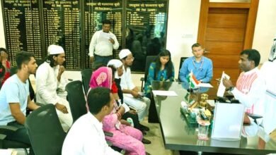 Ranchi Deputy Commissioner public court becomes the post office for complaints on social media