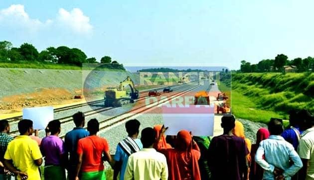 कठौतिया-दुआरी रेल सेक्शन को लेकर आक्रोश, विस्थापन की आग में सुलगता शिवपुर प्रोजेक्ट