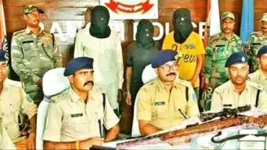 रेस्टोरेंट संचालक हत्याकांड का सनसनीखेज खुलासा: सिपाही समेत 4 गिरफ्तार, हथियारों का जखीरा बरामद 13 Sensational revelation in restaurant owner murder case 4 arrested including constable cache of weapons recovered