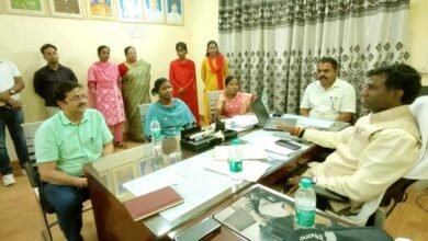 The Deputy Commissioner conducted a surprise inspection at the Namkum Zonal Office and issued a warning