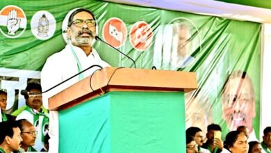 Ghatsila by election Hemant Soren calls BJP candidate a stray bull and says