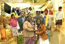 फुटबॉल गर्ल बनी ओरमांझी की अनुष्का मुंडा, बनाई राष्ट्रीय पहचान 4 Anushka Munda from Ormanjhi has become a football star earning national recognition 2