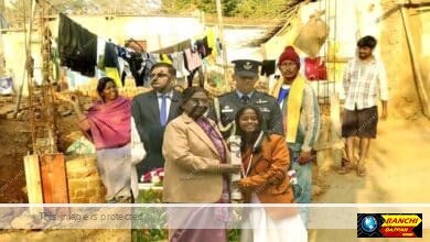 Anushka Munda from Ormanjhi has become a football star earning national recognition 2