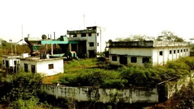 Jharkhand only seed processing unit has turned into a ruin and its parts have gone missing 3