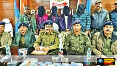 Four members of an interstate gang arrested with brown sugar and cannabis