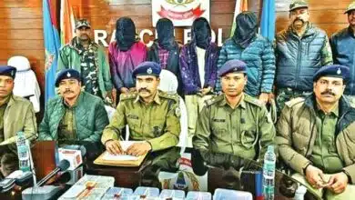 ब्राउन शुगर और गांजा के साथ अंतर्राज्यीय गिरोह के चार सदस्य गिरफ्तार 13 Four members of an interstate gang arrested with brown sugar and cannabis