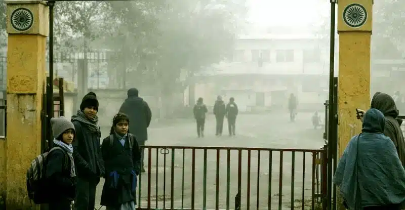 भीषण शीतलहर की चपेट में झारखंड, 8 जनवरी तक 12वीं तक की पढ़ाई स्थगित 4 Jharkhand is gripped by a severe cold wave classes up to 12th grade suspended until January 8th