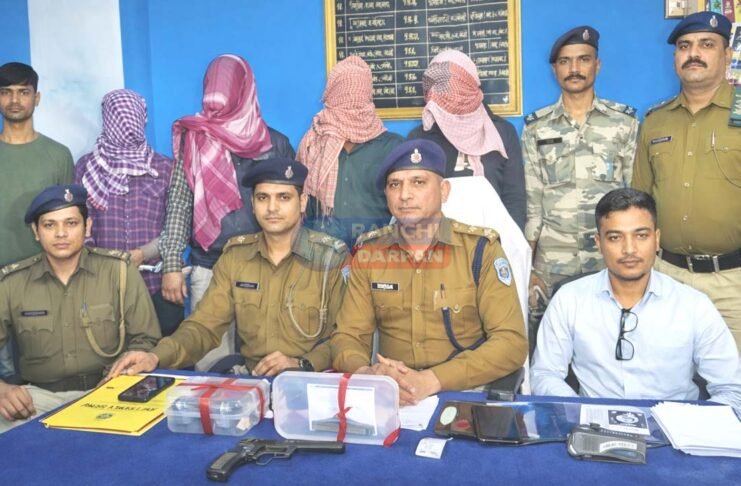 Wife lover murder Jharkhand