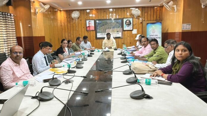 जिला स्तरीय शुल्क निर्धारण समिति की पहली बैठक से अभिभावकों की बढ़ी उम्मीद Private school fees regulation Ranchi 2026